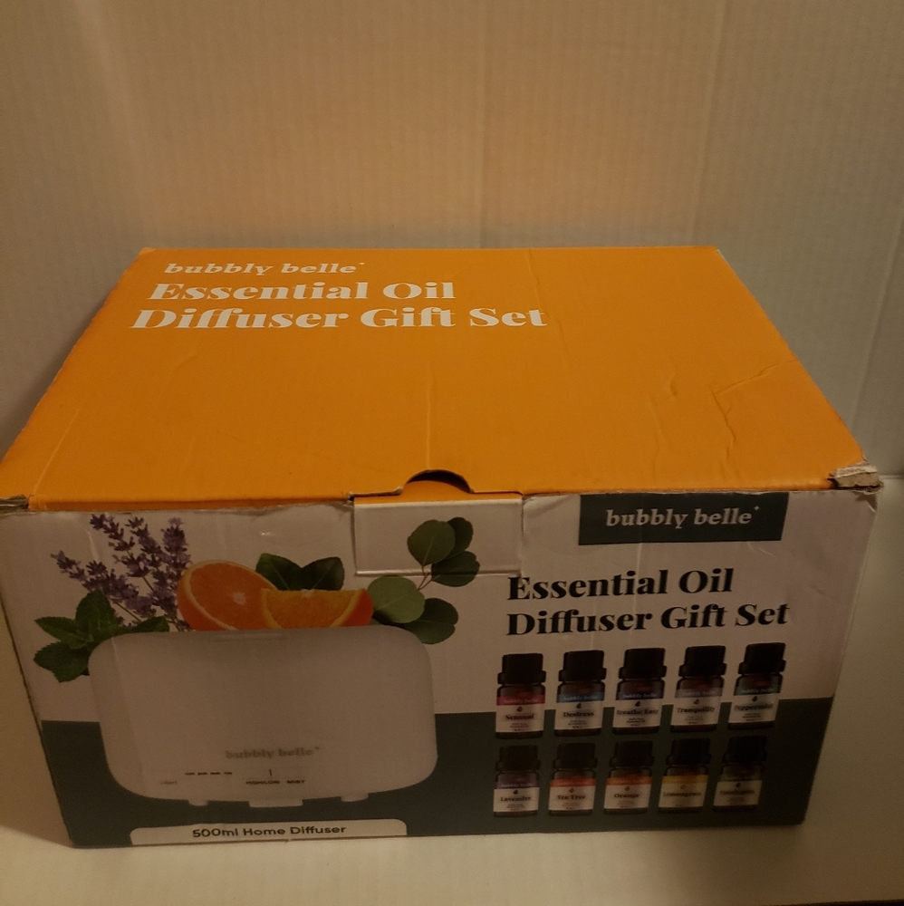 Essential oil diffuser